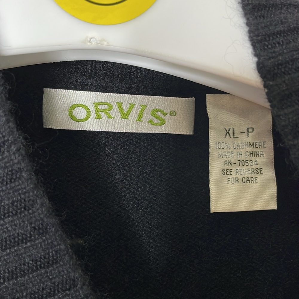 Orvis Cashmere Cardigan.​ - Picture 4 of 10